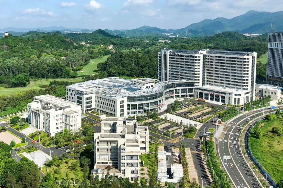 1560158179102932.jpg 深大醫(yī)院-W.jpg