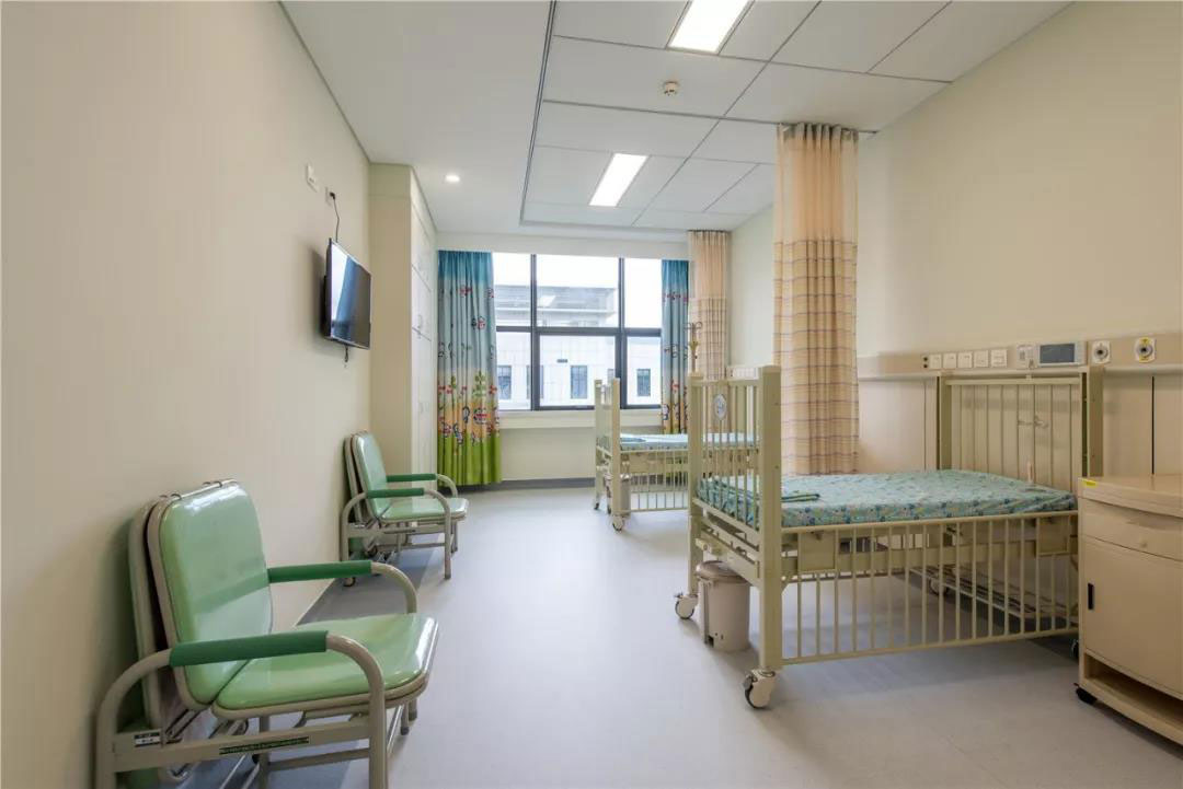 1560158312101697.jpg 病床-W.jpg